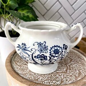 Vintage 1960s Sixties J.&G. Meakin Classic White Blue Nordic Sugar Bowl England
